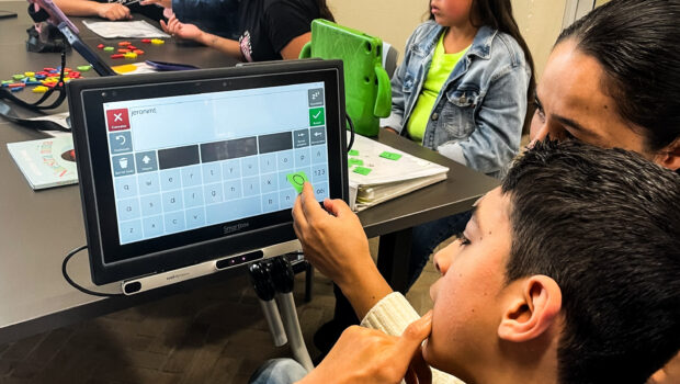 PrAACticamente Conectados: VOZ SOS CAAPAZ